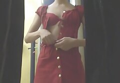 戴着手铐的年轻有一张脸勃起。 亚洲线控制动裸体